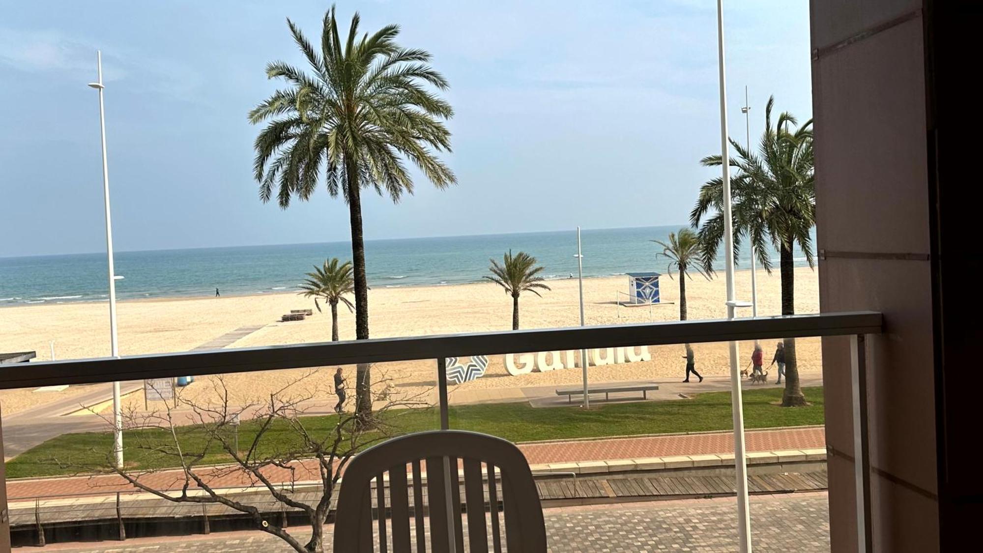 Capri Gandia Primera Linea - Alquiler Solo Familias Playa de Gandia Exterior foto