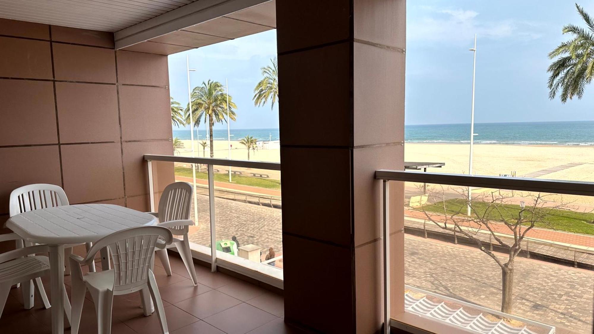 Capri Gandia Primera Linea - Alquiler Solo Familias Playa de Gandia Exterior foto